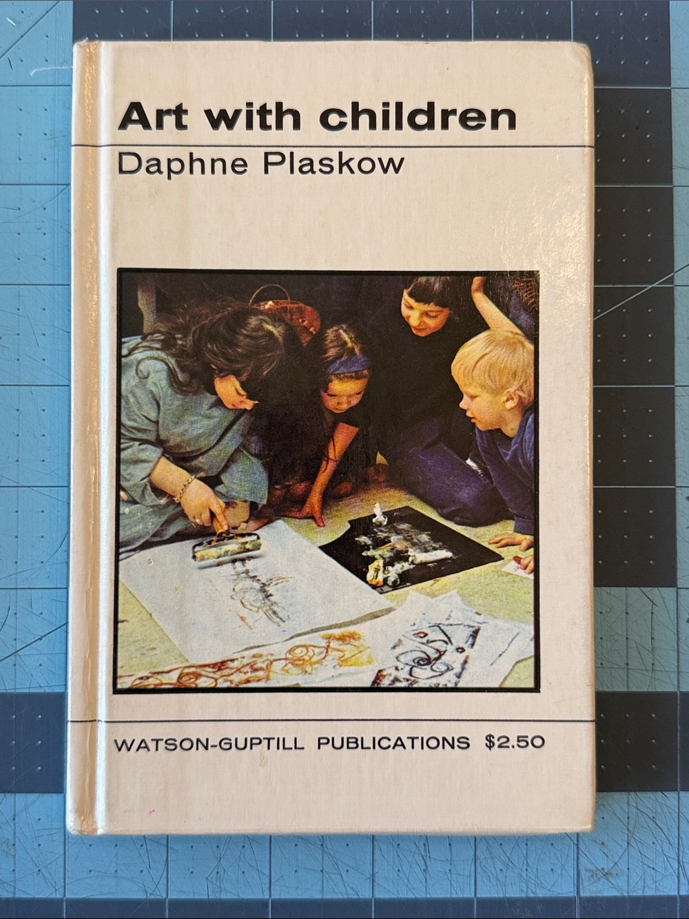 VINTAGE 1968 art instruction book titled Art with Children by Daphne Plaskow